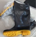 safety rubber boots biggest trusted industrial safety item online shop in pakistan by silver string chemicals safety department (1)