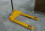 HAND PALLET TROLLEY TRUCK JACK LIFTER (1) BY SILVER STRING SAFETY NATIONWIDE DELIVERY SALE PAKISTAN