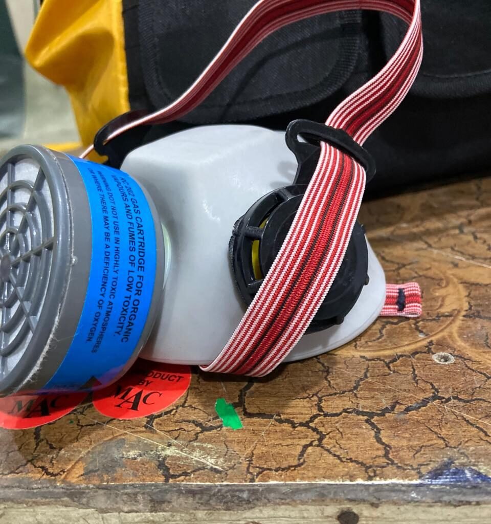 np305 mask respirator by silver string nationwide delivery pakistan (1)